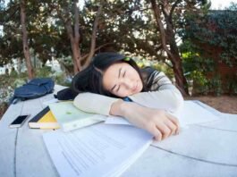 how to avoid sleep while studying